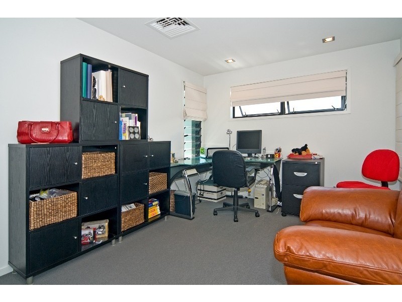 47 Shore Crescent, Bulimba QLD 4171