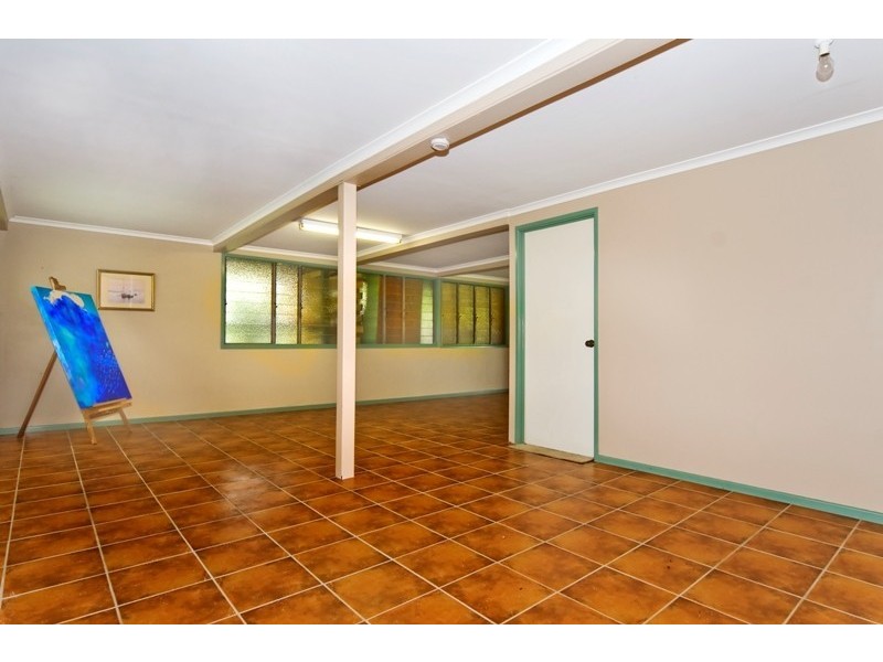 76 Blackwood Road, Manly West QLD 4179