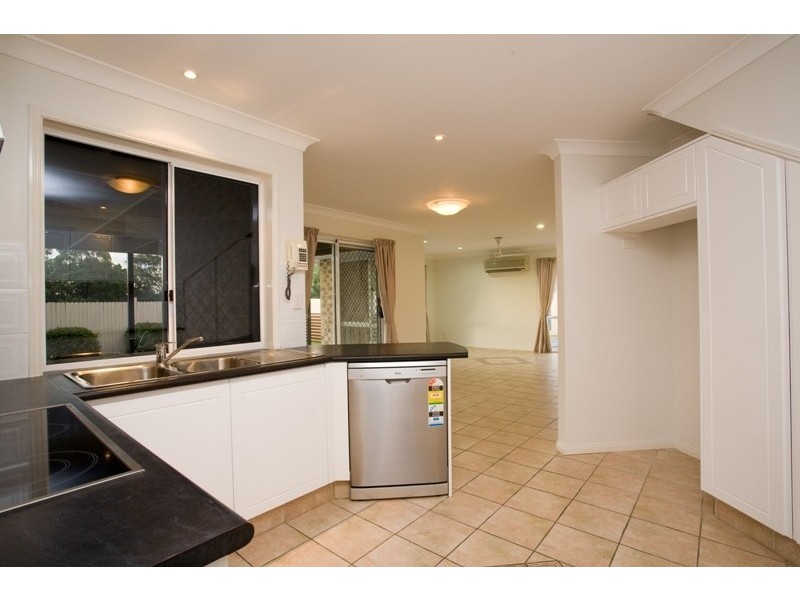 18 Hillburn Street, Runcorn QLD 4113