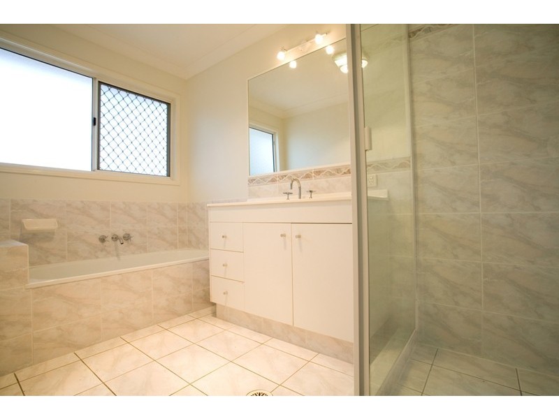 18 Hillburn Street, Runcorn QLD 4113