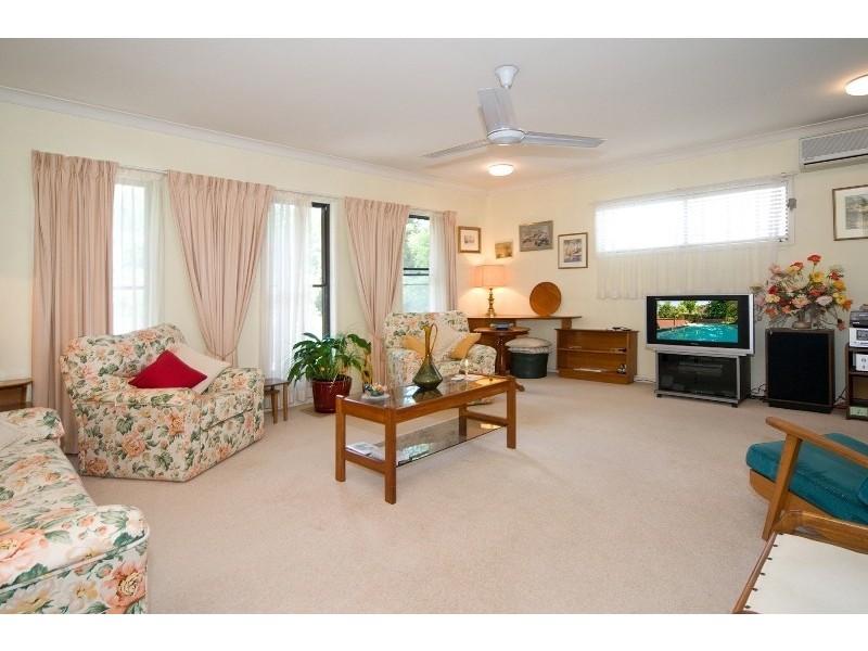 26 Indus Street, Camp Hill QLD 4152