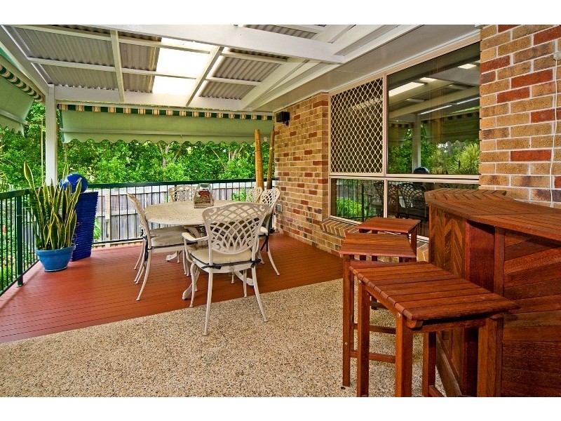 43 Berkley Place, Carindale QLD 4152