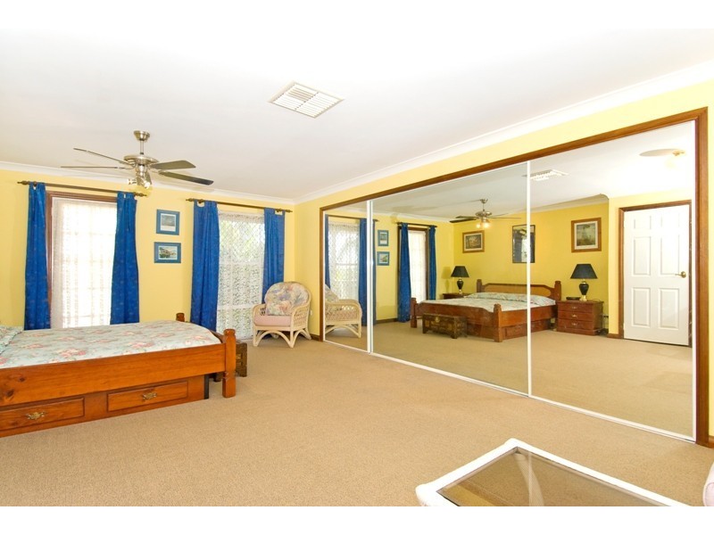 9 Caston Court, Birkdale QLD 4159