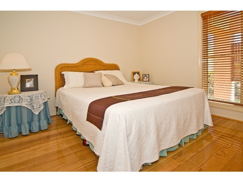 11 Sirocco Place, Carindale QLD 4152