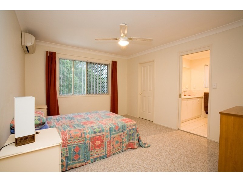 19 Kirra Place, Carindale QLD 4152