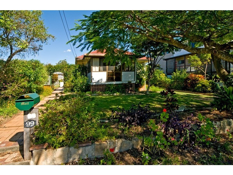 99 Stanley Road, Camp Hill QLD 4152