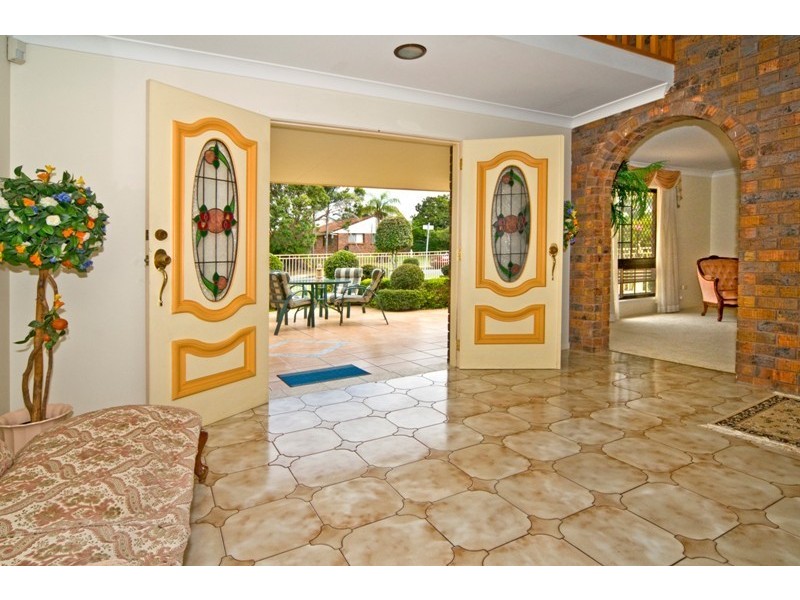 18 Stanmere Street, Carindale QLD 4152