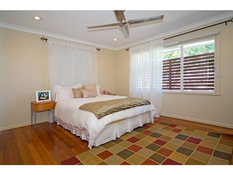 12 Cresthaven Drive, Mansfield QLD 4122
