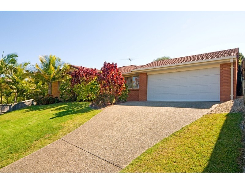 27 Berkley Place, Carindale QLD 4152