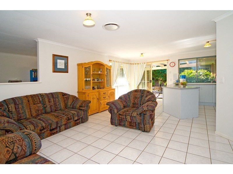27 Berkley Place, Carindale QLD 4152