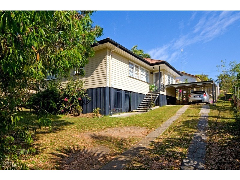 15 Buzacott Street, Carina Heights QLD 4152