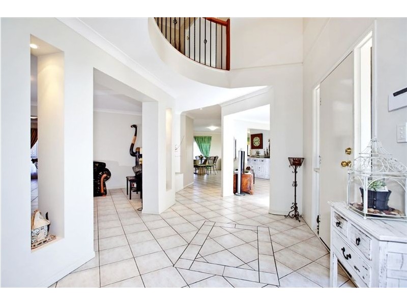 37 Rea Street, Carina Heights QLD 4152