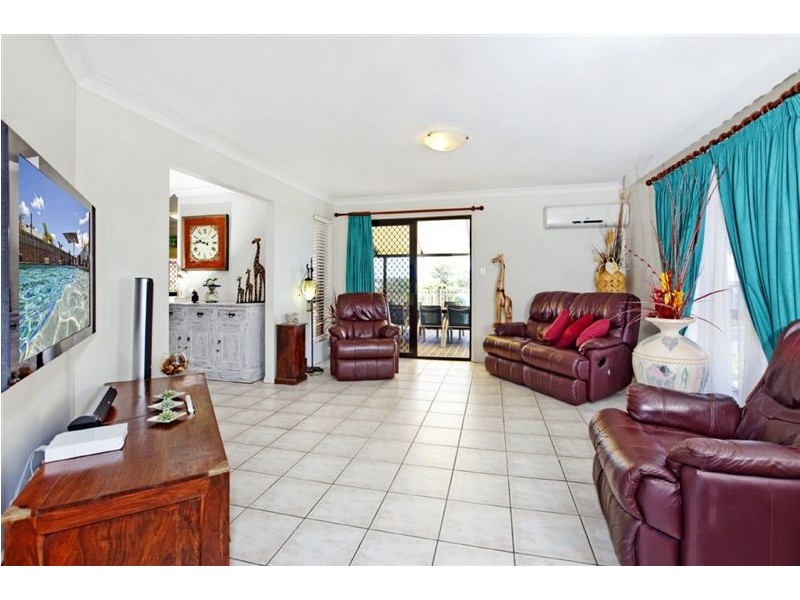 37 Rea Street, Carina Heights QLD 4152