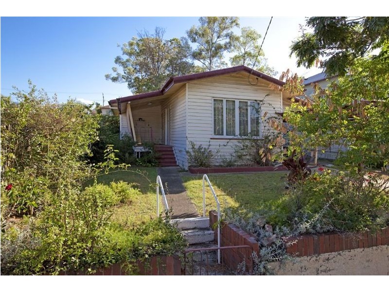 51 Watson Street, Camp Hill QLD 4152