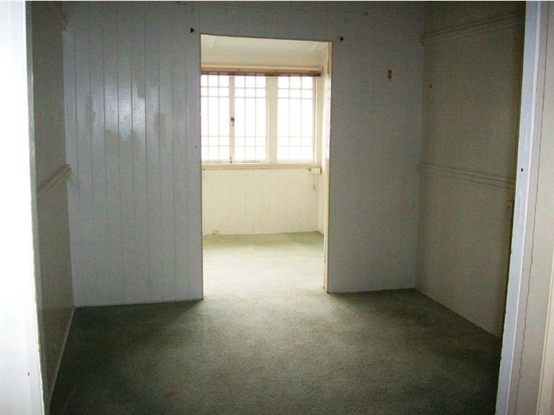 77 Armstrong Road, Cannon Hill QLD 4170