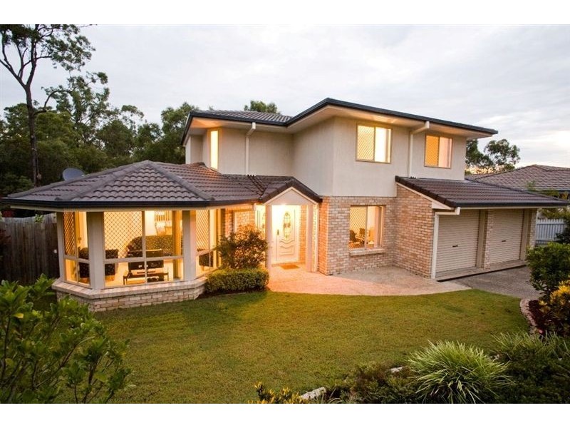 19 Kirra Place, Carindale QLD 4152