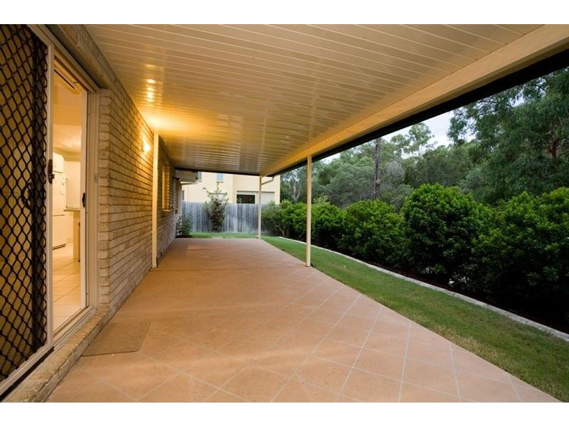 19 Kirra Place, Carindale QLD 4152