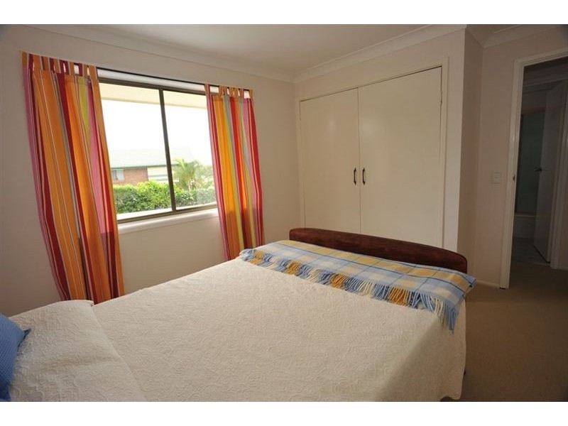 50 Cadogan Street, Carindale QLD 4152