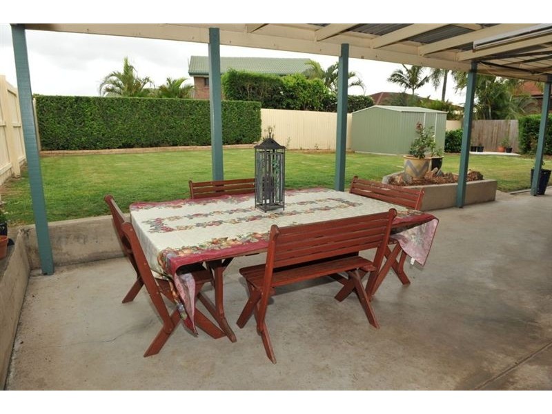 50 Cadogan Street, Carindale QLD 4152