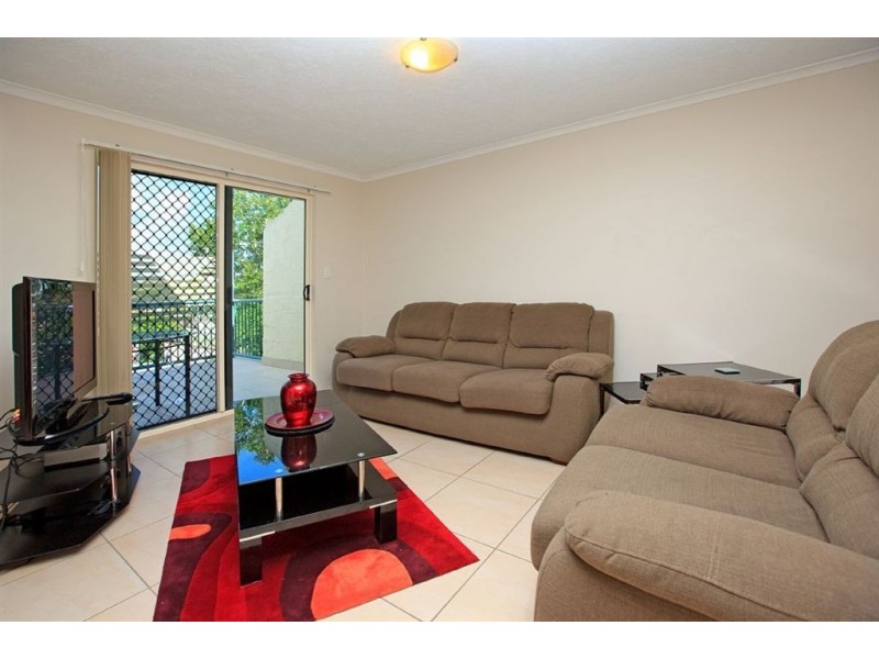 7/262 Cavendish Road, Coorparoo QLD 4151