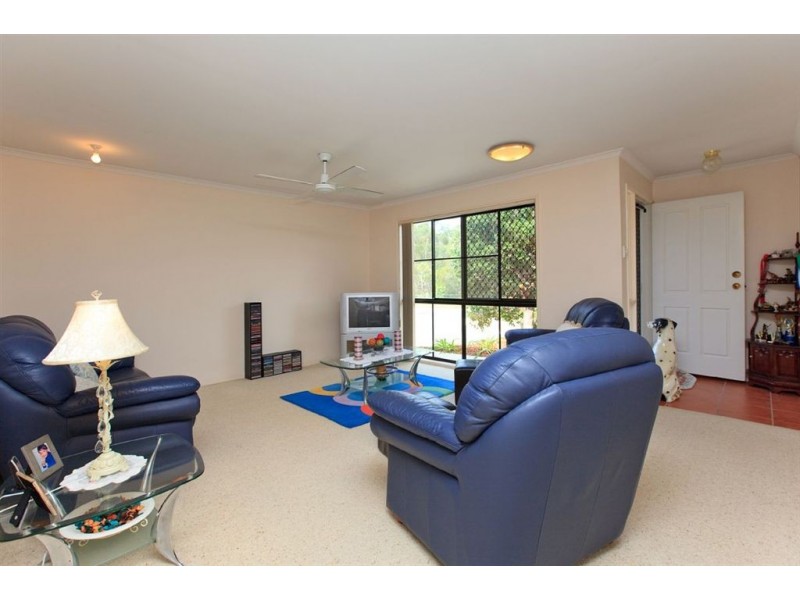 1 Coventry Circuit, Carindale QLD 4152