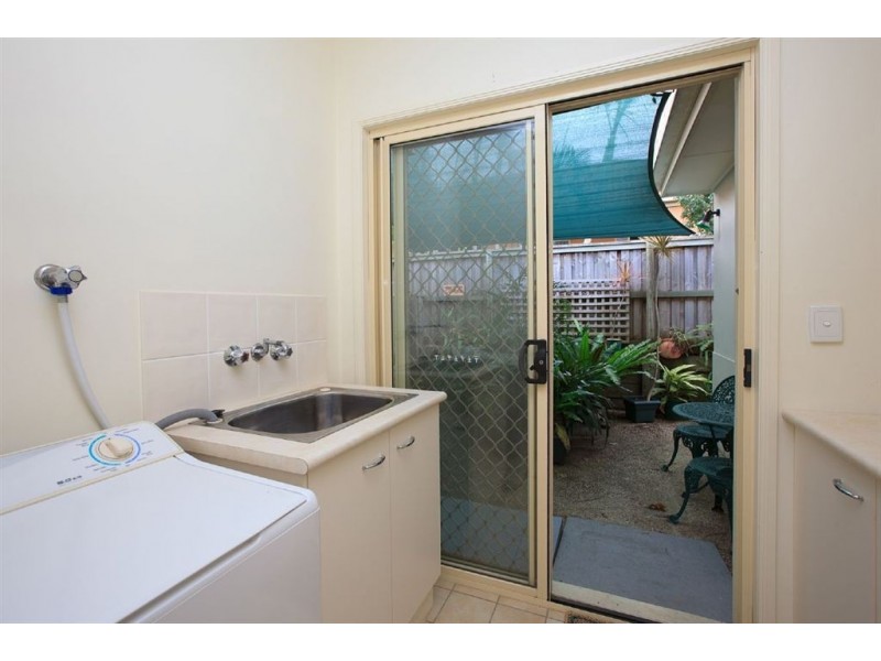 19 Oleander Place, Carindale QLD 4152