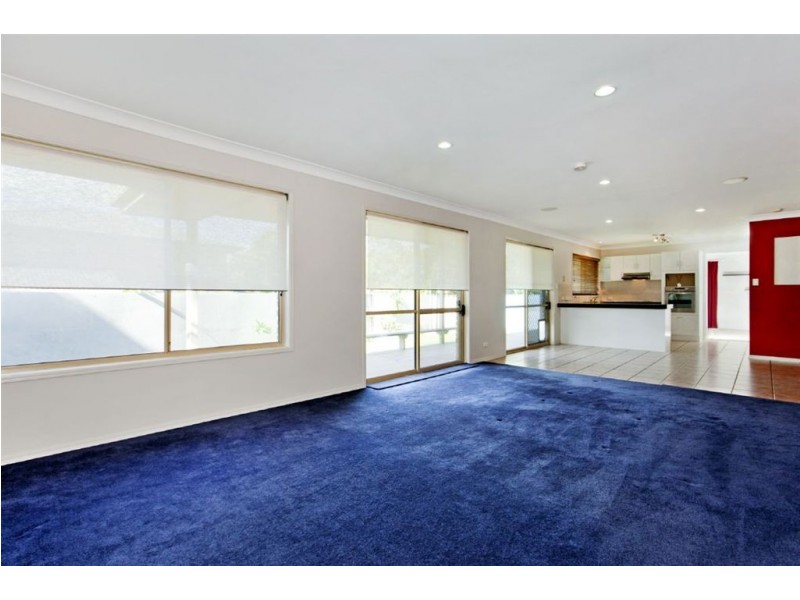 14 Stoddart Court, Carindale QLD 4152