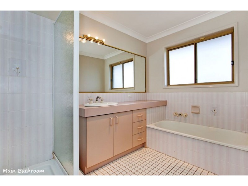 14 Stoddart Court, Carindale QLD 4152