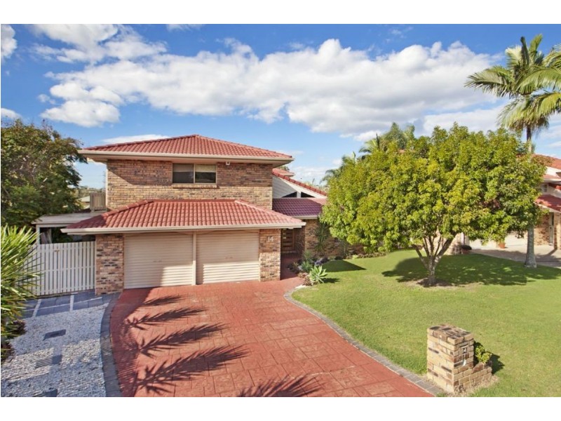 14 Stoddart Court, Carindale QLD 4152
