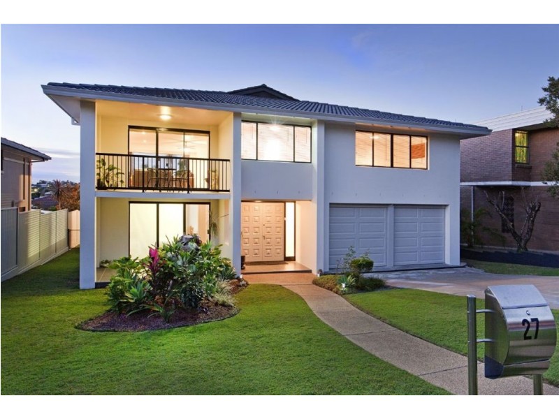 27 Pavo Street, Camp Hill QLD 4152