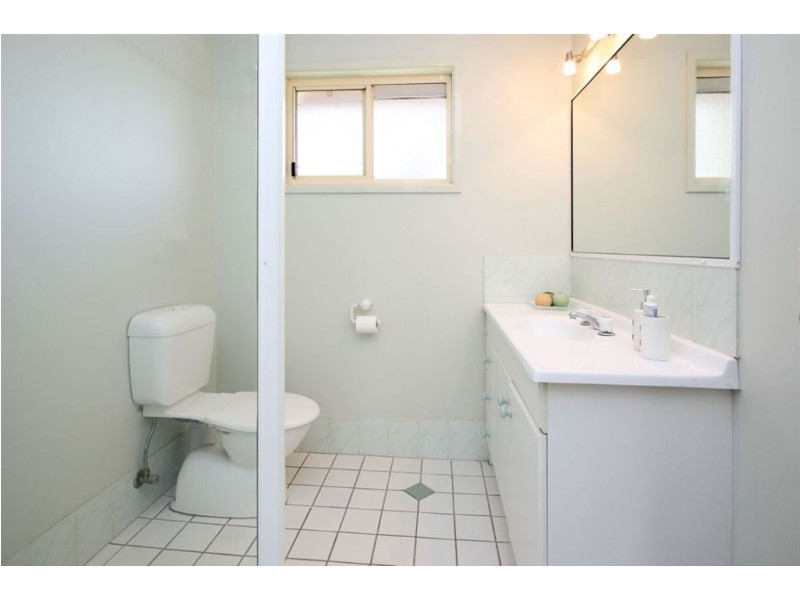 24/116 Meadowlands Road, Carina QLD 4152