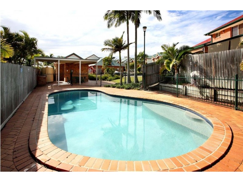 24/116 Meadowlands Road, Carina QLD 4152