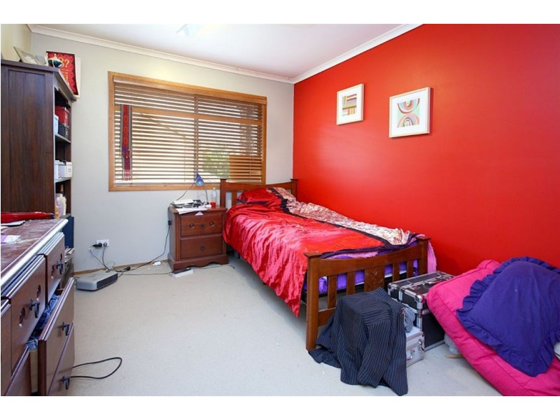 403 Winstanley Street, Carindale QLD 4152