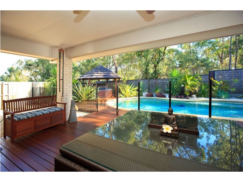 11 Darling Terrace, Wakerley QLD 4154