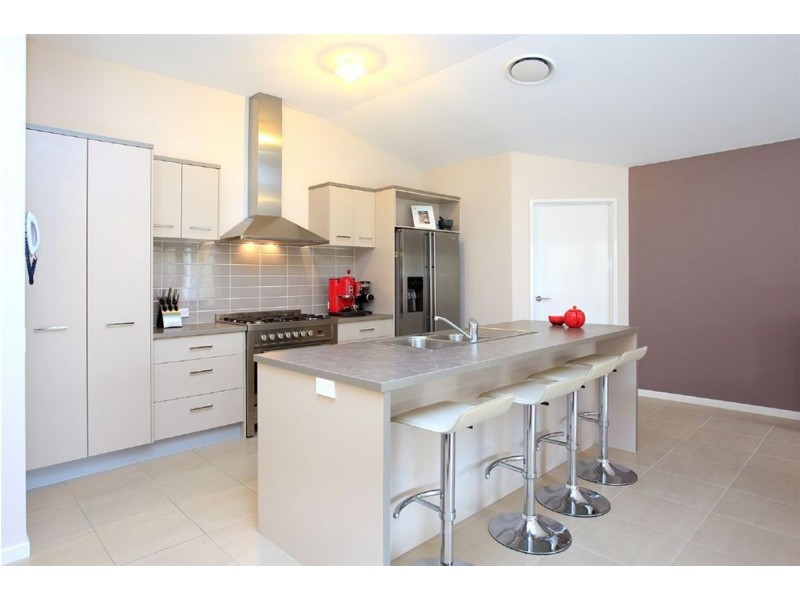 13 McMullan Close, Gumdale QLD 4154