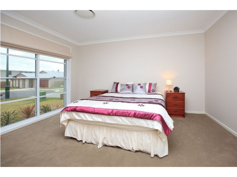 13 McMullan Close, Gumdale QLD 4154