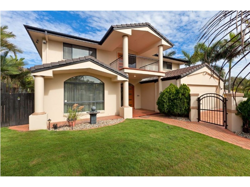 8 Turubul Crescent, Carindale QLD 4152