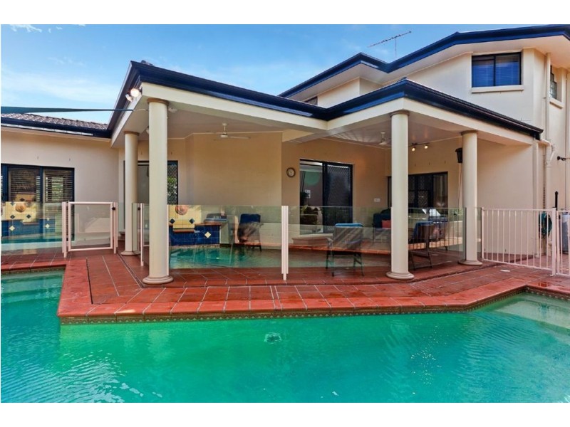 8 Turubul Crescent, Carindale QLD 4152