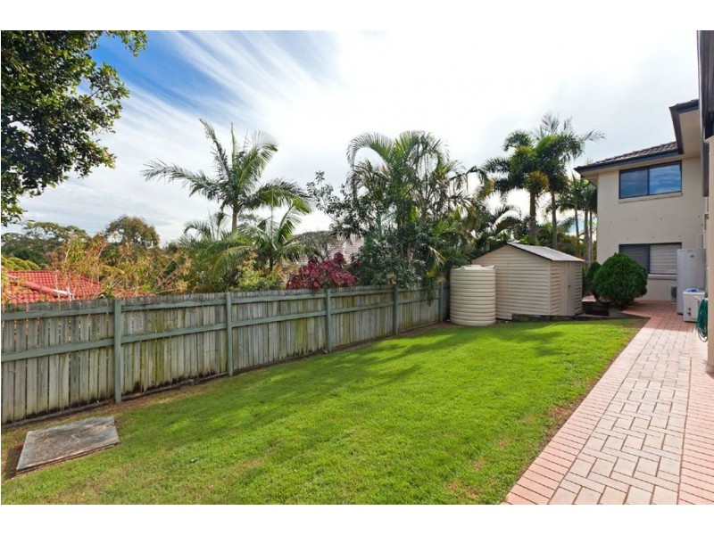 8 Turubul Crescent, Carindale QLD 4152