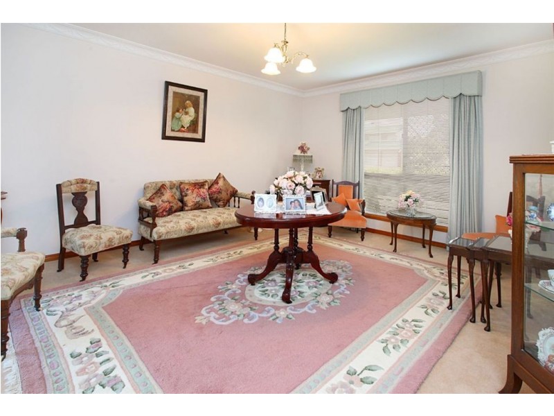 76 Cadogan Street, Carindale QLD 4152