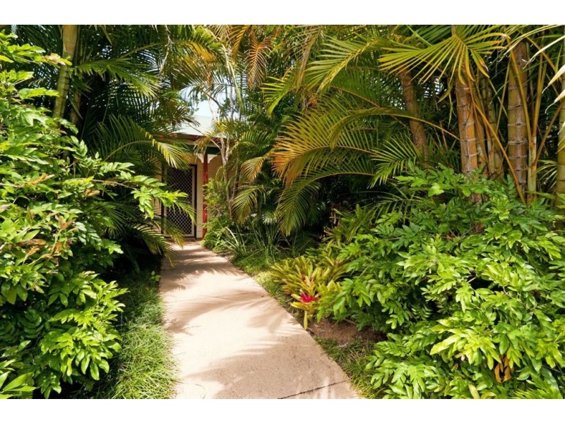 2 Oxley Court, Springwood QLD 4127