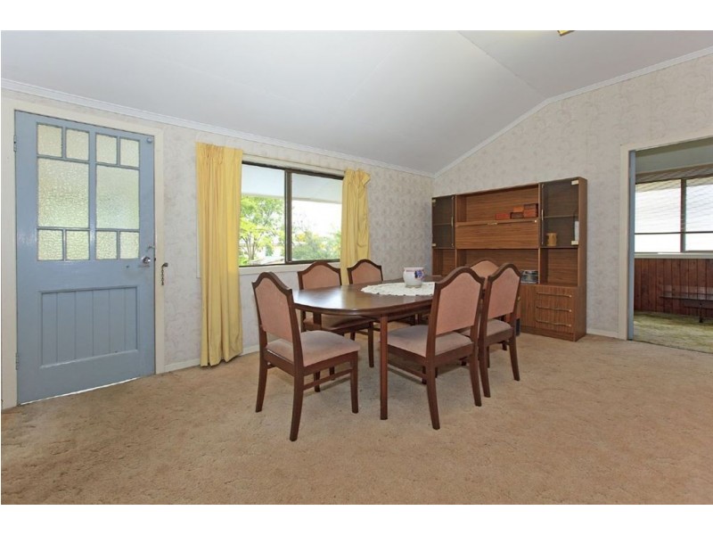 45 Lloyd Street, Camp Hill QLD 4152