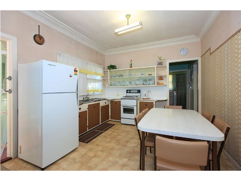 50 Brinawa Street, Camp Hill QLD 4152