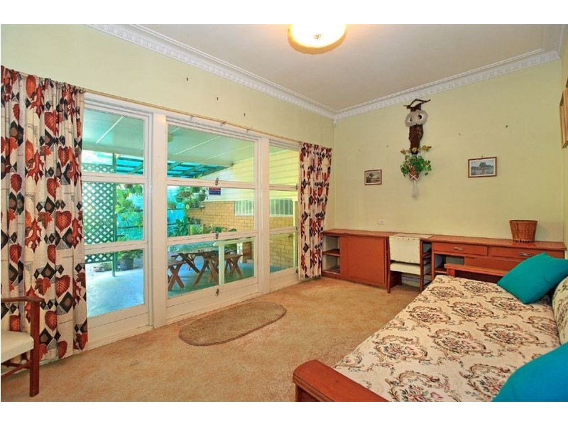 50 Brinawa Street, Camp Hill QLD 4152