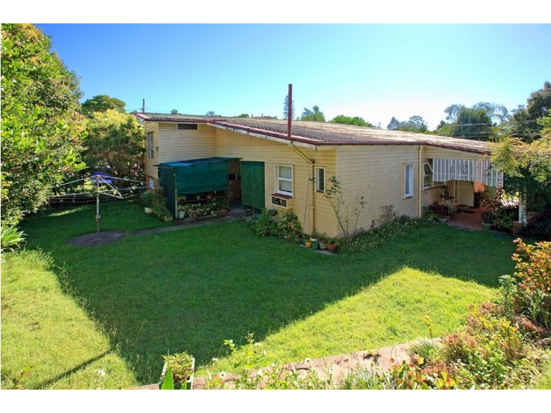 50 Brinawa Street, Camp Hill QLD 4152