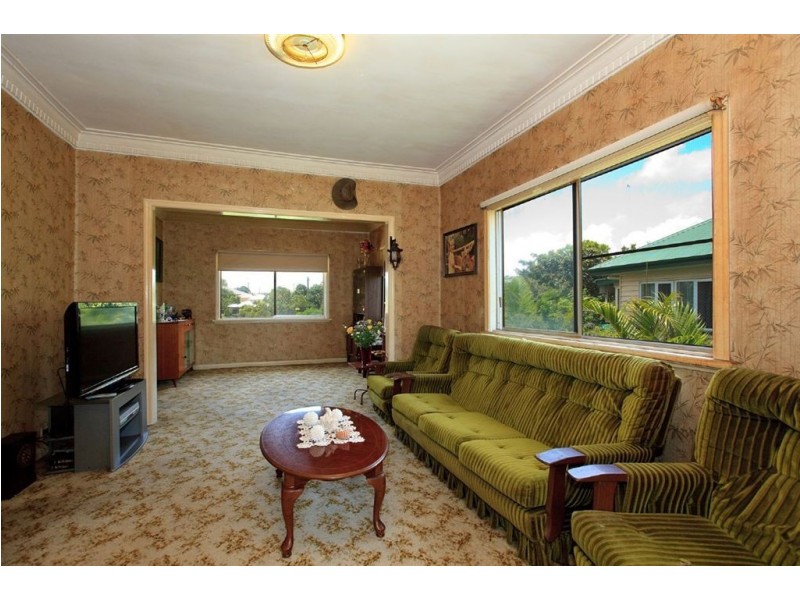 12 Viminal Hill Crescent, Seven Hills QLD 4170
