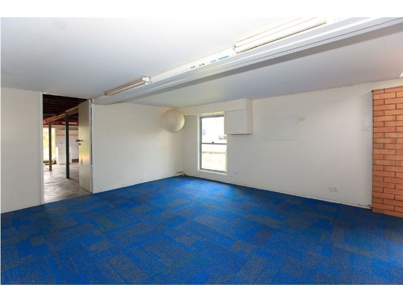 4 Gray Street, Carina QLD 4152