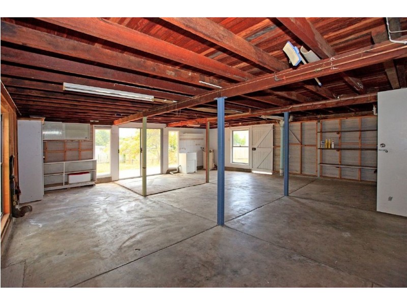 4 Gray Street, Carina QLD 4152