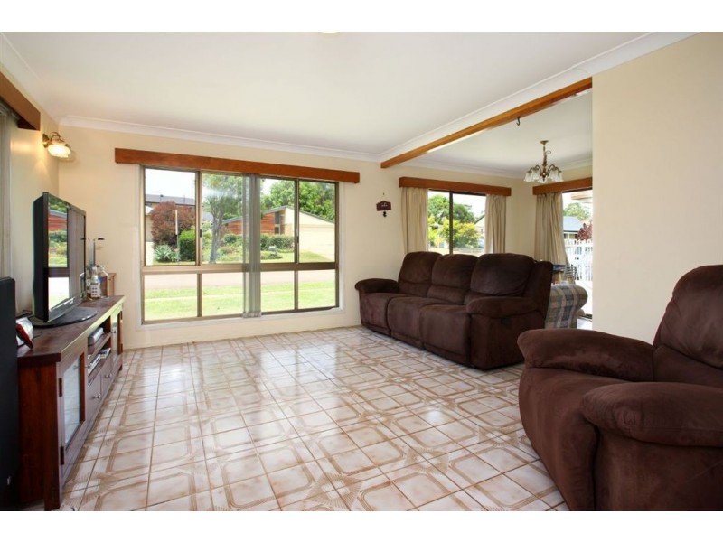 35 Tristan Street, Carindale QLD 4152