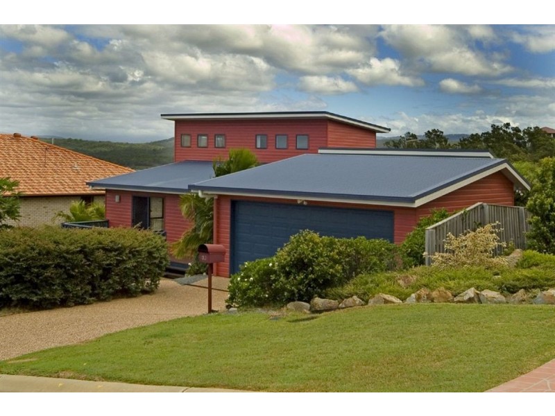 36 Pago Terrace, Pacific Pines QLD 4211